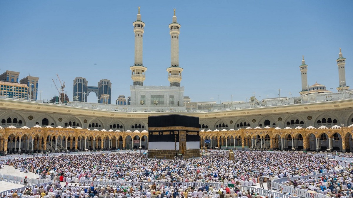 السعودية تطلق تأشيرة عمرة متعددة الدخول بصلاحية عام