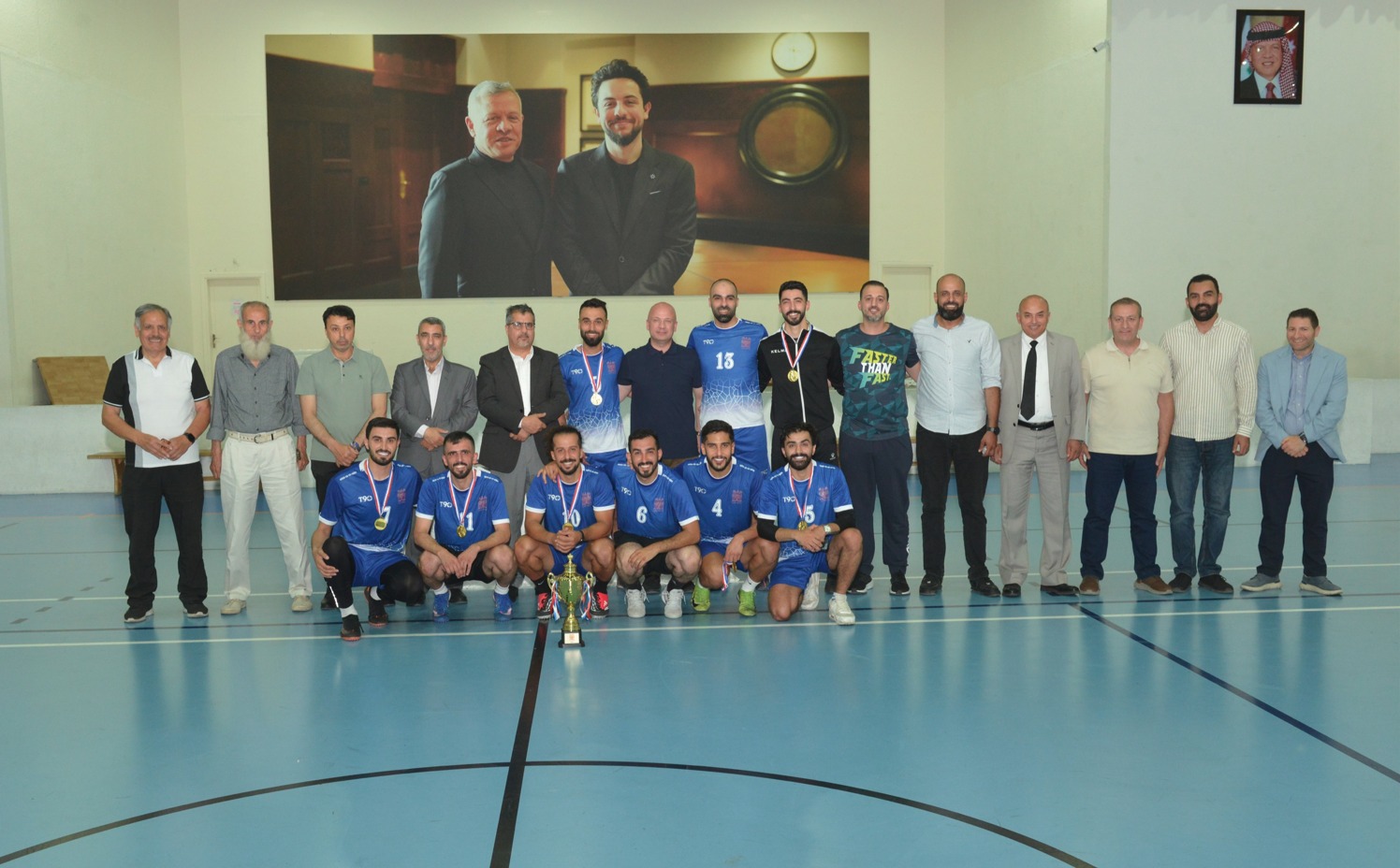 جامعة البترا تنظم مباراة احتفالية دعماً لـالنشامى بمناسبة التأهل التاريخي إلى كأس العالم 2026