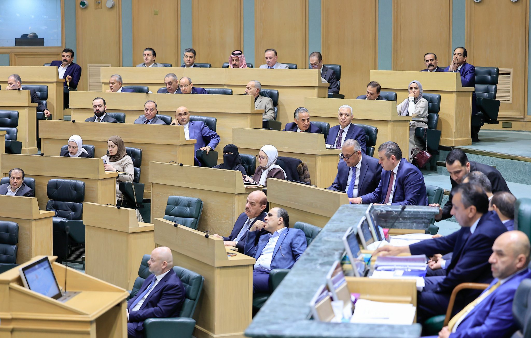 النواب يواصل الأربعاء مناقشة مشروع قانون عقود التأمين