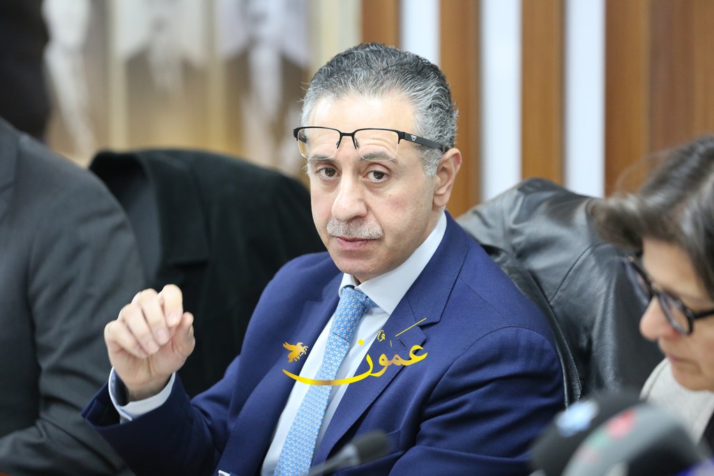 القضاة: مخزون القمح يكفي 10 شهور والقطاعات تعمل بوتيرة طبيعية 