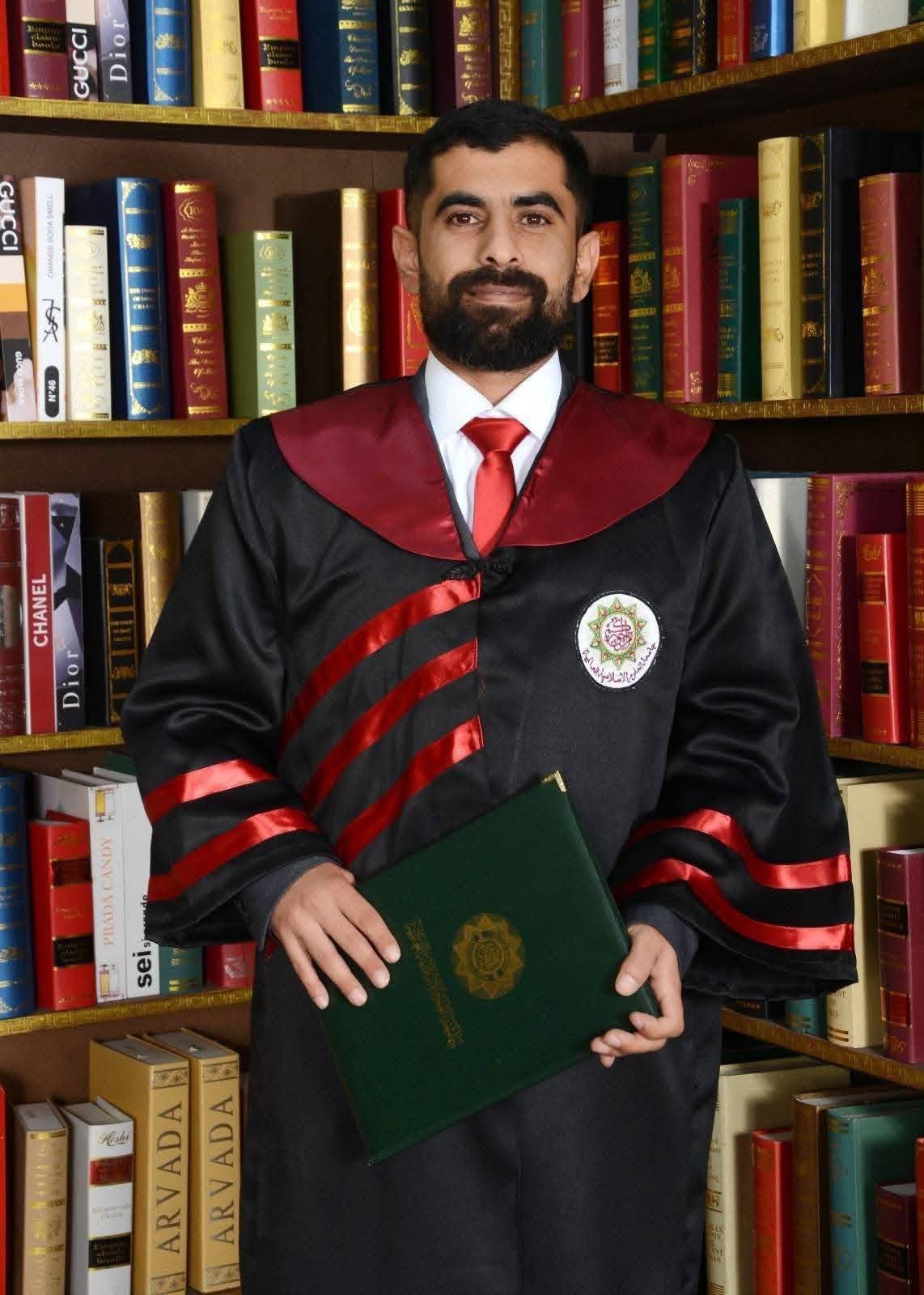 محمد سعود الحجاححة ..  مبارك التخرج