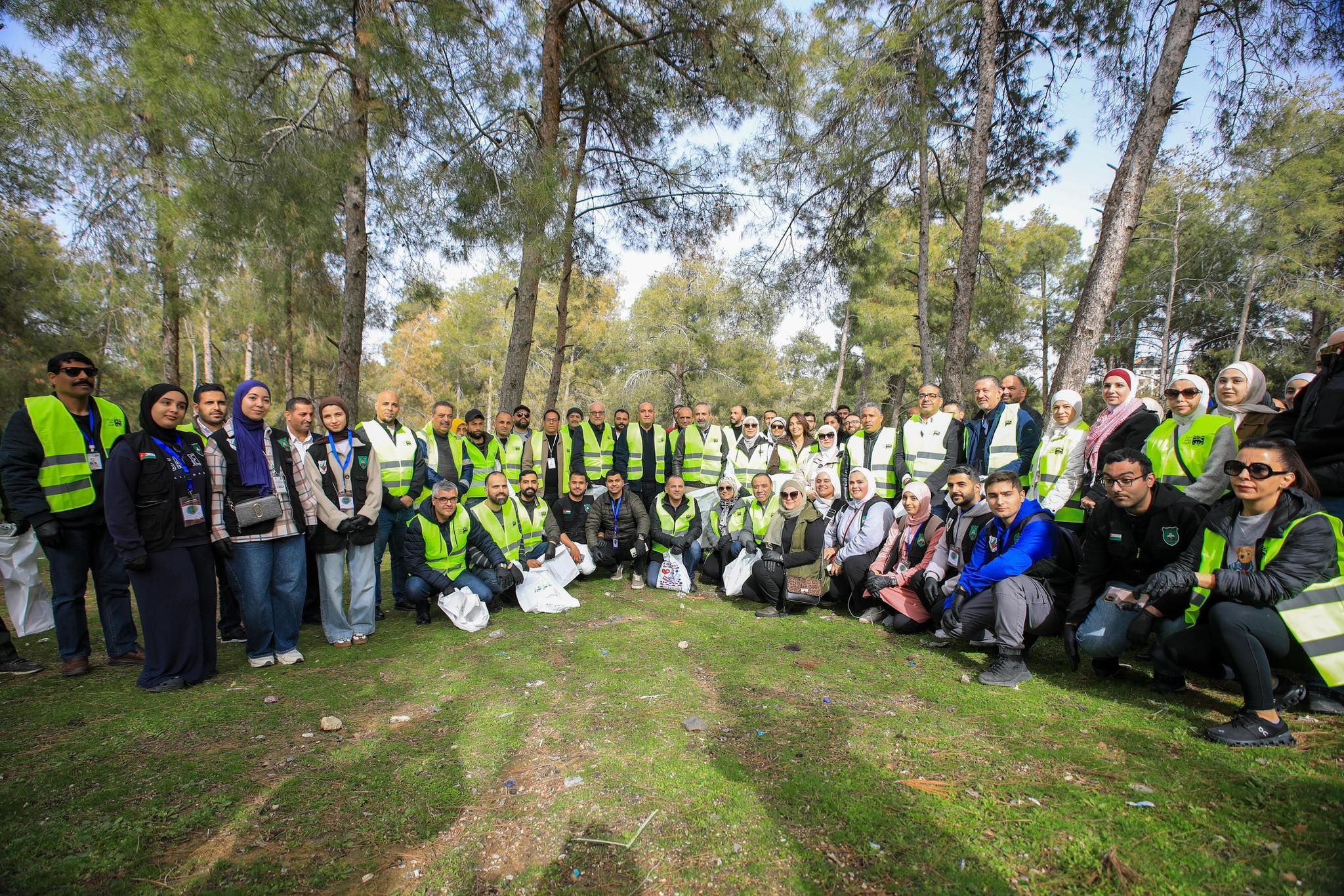 الأمانة تنفّذ حملة نظافة في متنزّه عمّان القومي