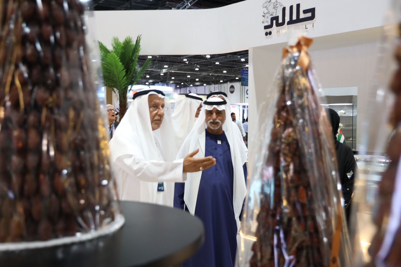 أبوظبي تجمع صناعة التمور العالمية في الدورة الثانية عشرة لمعرض أبوظبي للتمور 2026
