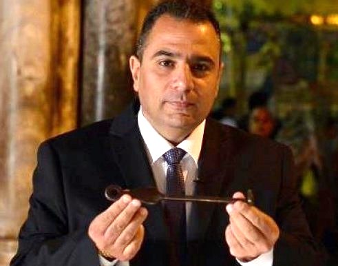 اديب جودة الحسيني