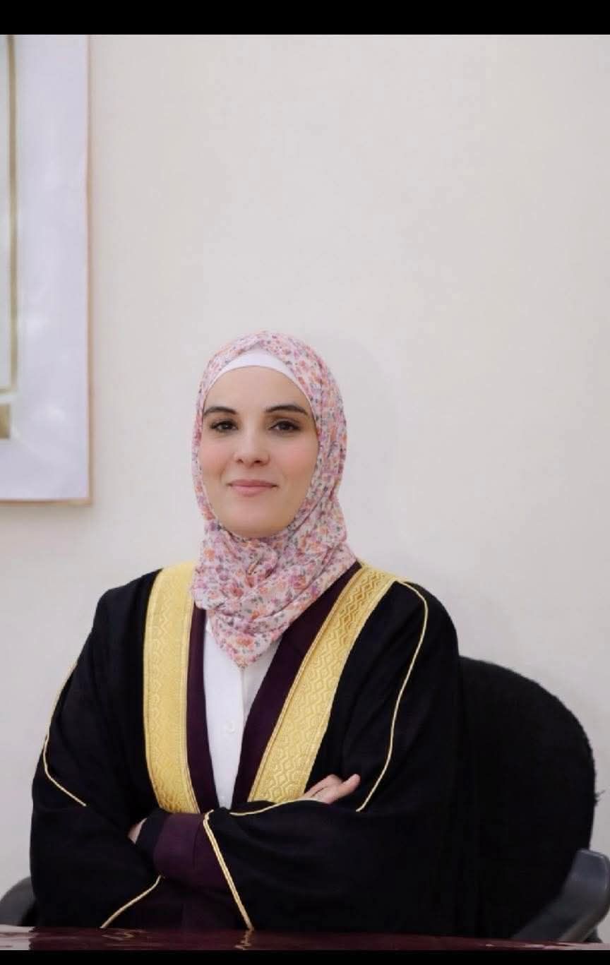 الدكتورة فاطمة التلاهين .. مبارك الترقية 