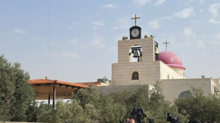 الظهيرات يدين حادثة الكرك ويؤكد رفضه العنف والإرهاب