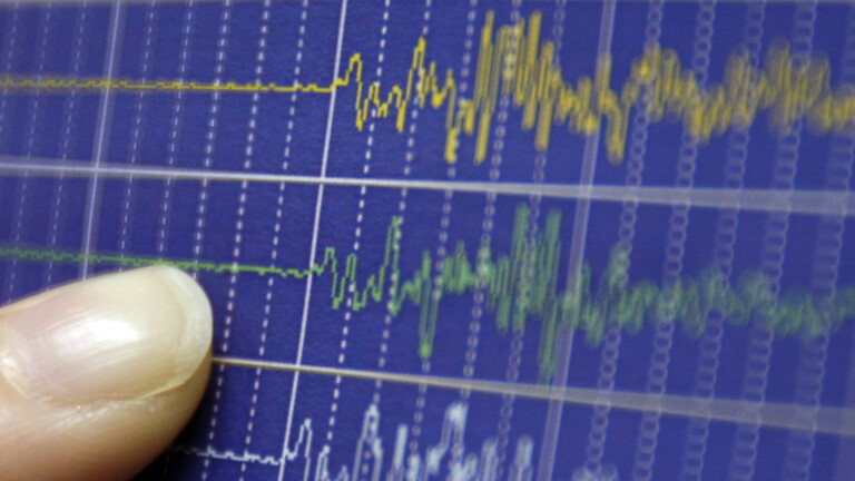 زلزال يهز شرق تركيا