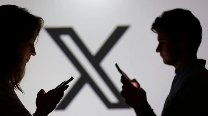 إيلون ماسك يلمّح لميزة جديدة في إكس