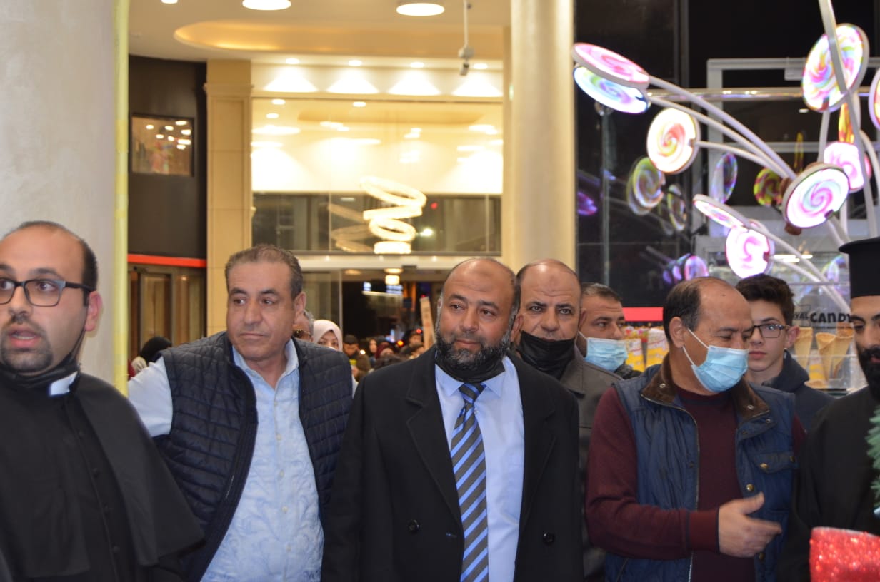 إضاءة شجرة عيد الميلاد  الوئام  في ستي مول مادبا 