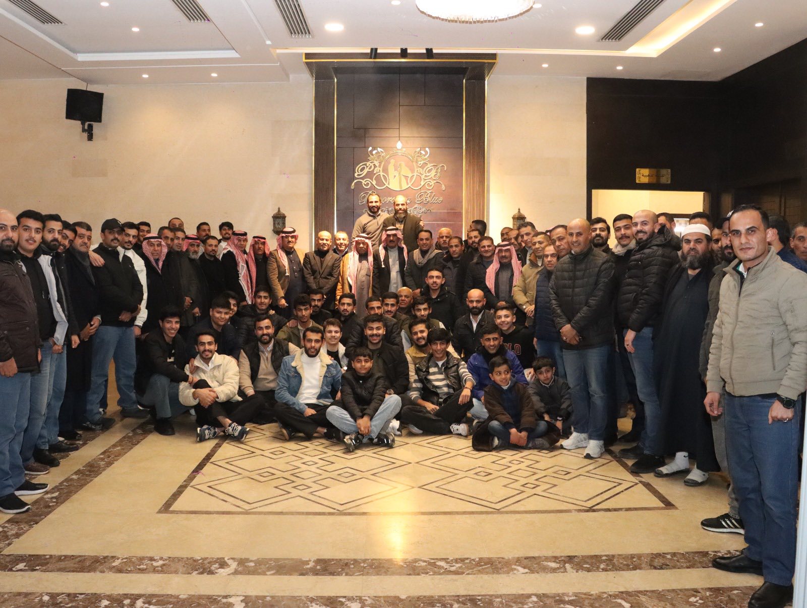 السواعير العجارمة يناقش المرحلة الانتخابية المقبلة مع ابناء عمومته 