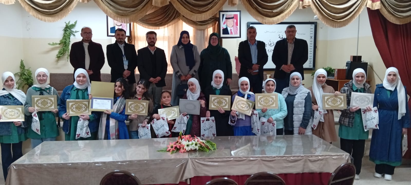 تربية المزار الشمالي تختتم مسابقة القصة القصيرة والخطابة والإلقاء