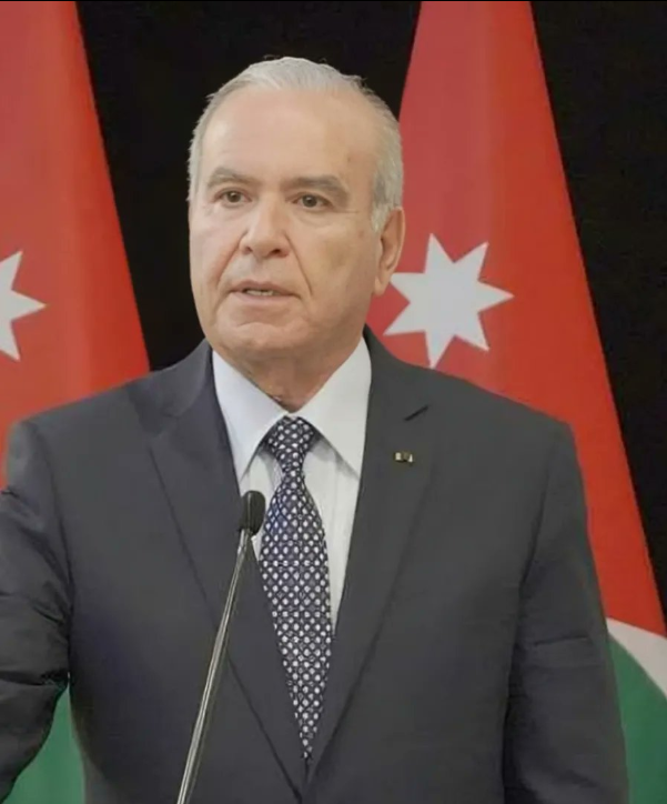 الوزير الأسبق وليد المعاني يكتب عن معاناته مع شركة التأمين