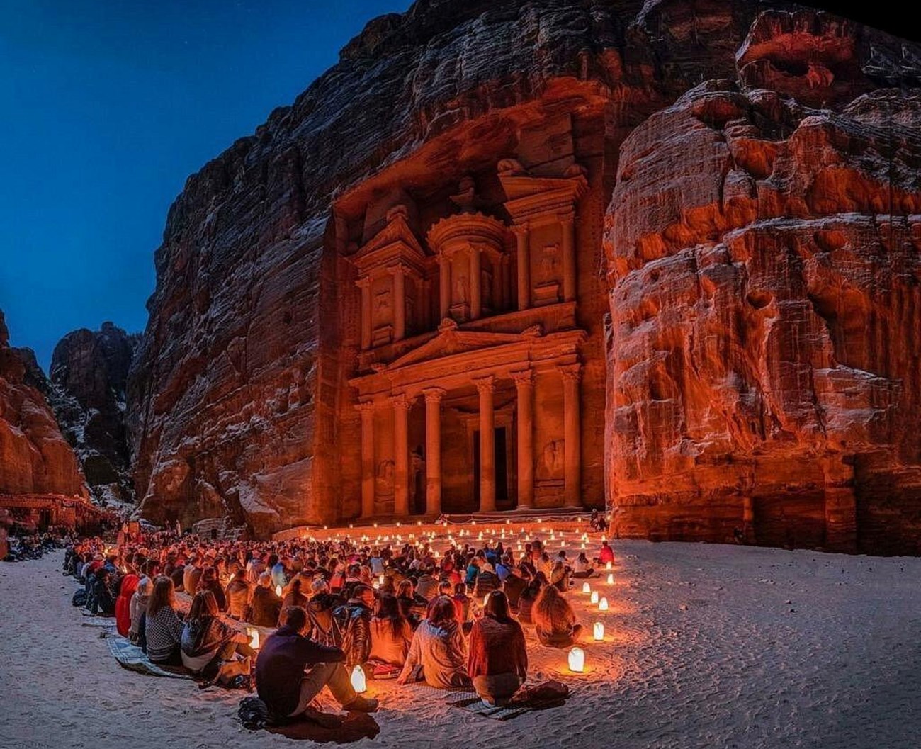 البترا تستأنف استقبال زوار المدينة الأثرية ظهر الجمعة 