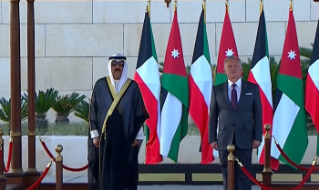 الملك وأمير الكويت يترأسان جلسة مباحثات رسمية في قصر بسمان 
