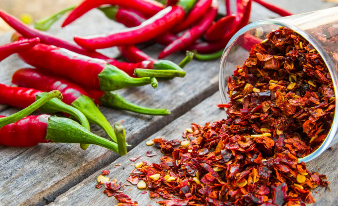 ماذا يحدث لأمعائك عند تناول الأطعمة الحارة بانتظام؟