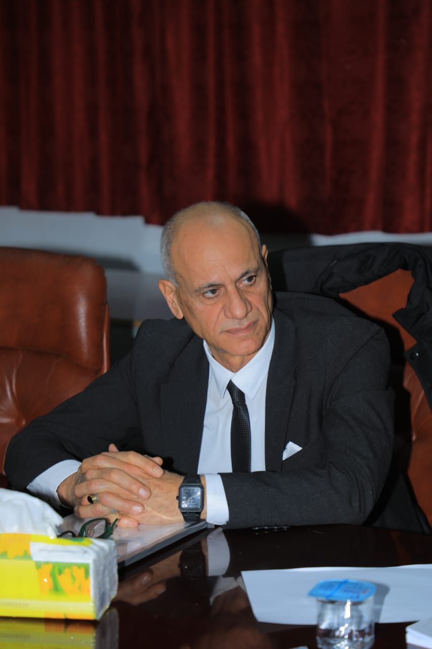 هل ينتقل العالم من حروب الطاقة إلى صراعات المعادن؟