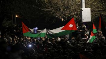 حرب غزة وضيق الحال ينغصان فرحة العيد بالأردن