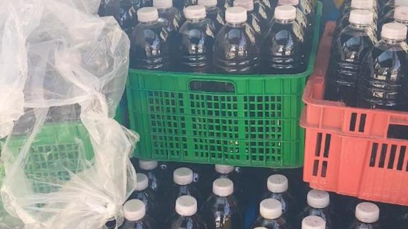 إتلاف 4882 لترًا من العصائر غير الصالحة للاستهلاك  في عمان