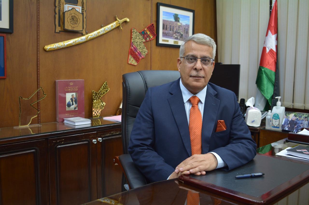 الخصاونة يهنّئ المتأهلين لامتحان العمق المعرفي ضمن جائزة الملكة رانيا