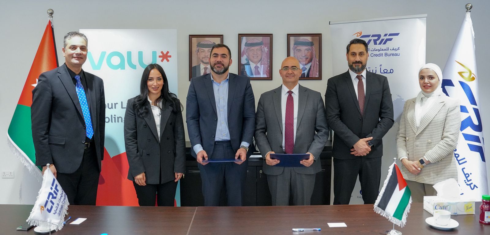 كريف الأردن للمعلومات الائتمانية توقّع اتفاقية خدمات الاستعلام الائتماني مع ڤاليو الأردن