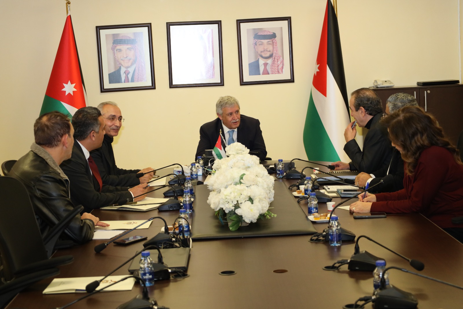 وزير النقل يعقد سلسلة اجتماعات لمتابعة مستجدات القطاع وتطوير الخدمات