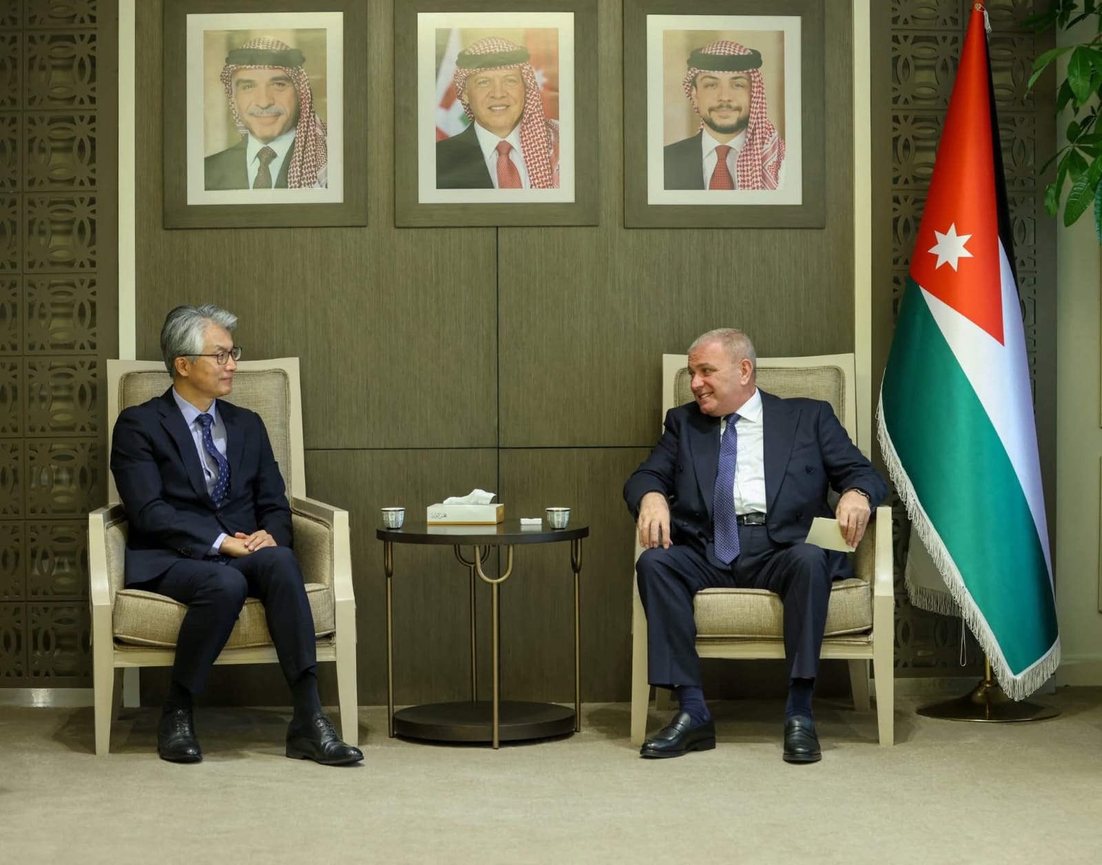 عطية يلتقي السفير الكوري الجنوبي