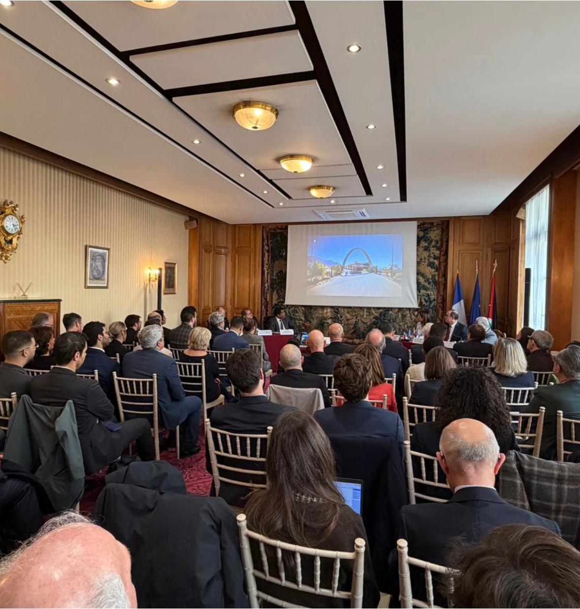 وفد وزاري يقود حراكا في باريس تمهيدا لمؤتمر الاستثمار الأردني - الأوروبي