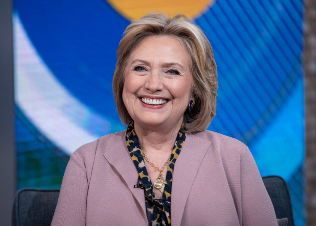 هيلاري كلينتون: ترامب يتستر على ملفات إبستين