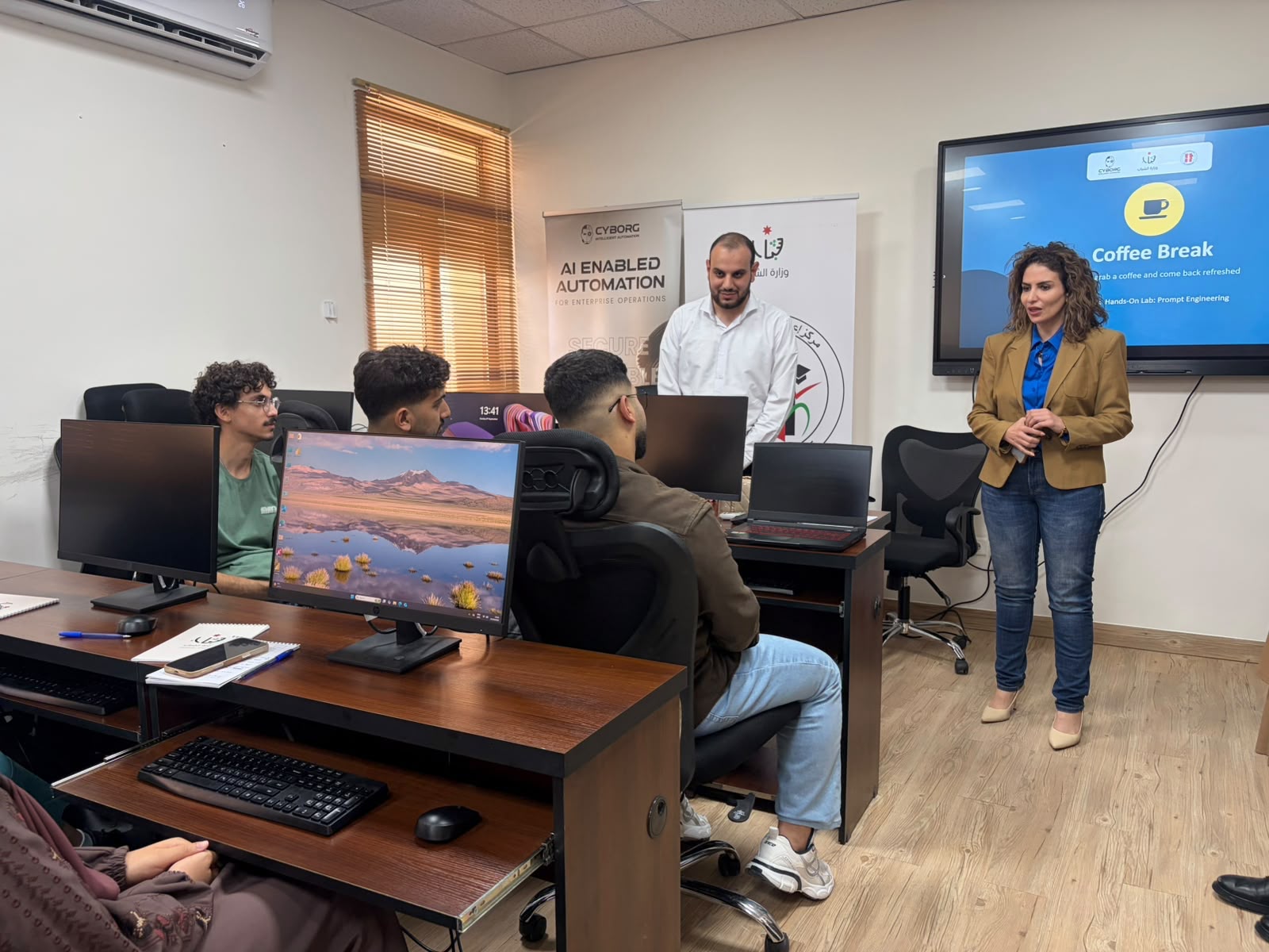 انطلاق المرحلة التدريبية الثالثة من برنامج تكنو شباب ريادي في مركز إعداد القيادات الشبابية