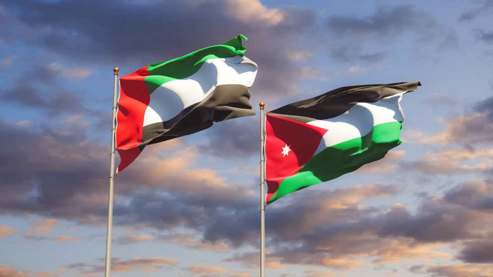 وزير الطاقة الإماراتي: سكة حديد العقبة تزيد التجارة عبر الأردن 