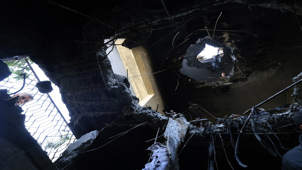 4 شهيدات و6 مصابات جراء سقوط شظايا صاروخية على الخليل