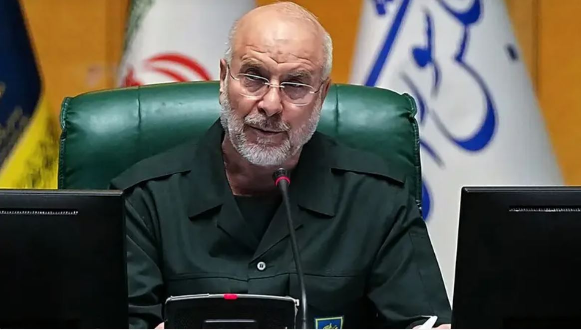 الوفد الإيراني برئاسة قاليباف يصل باكستان