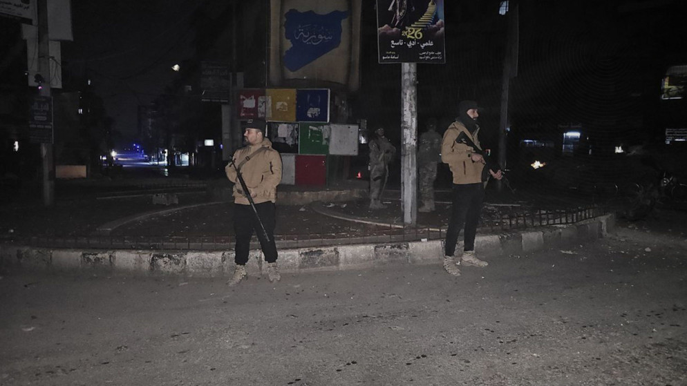 الدفاع السورية تعلن توقف إطلاق النار في محيط حلب