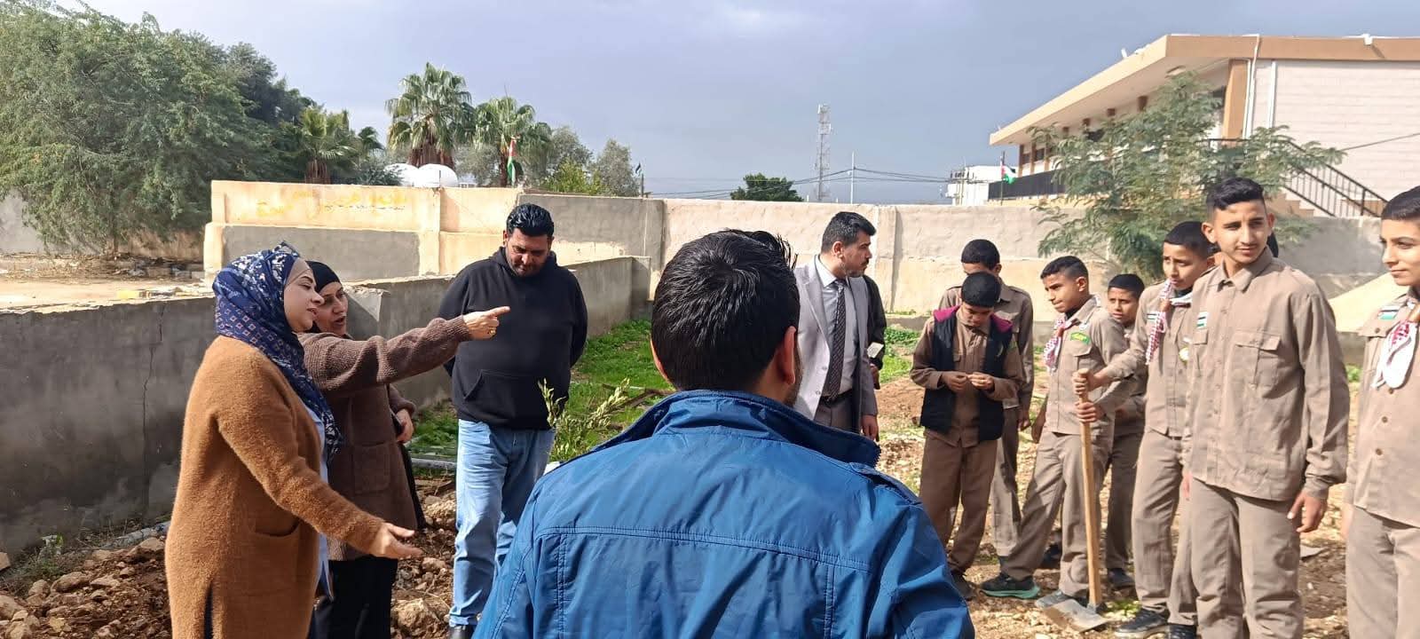 تربية الشونة الجنوبية تنفذ حملة تشجير بمناسبة اليوم العالمي للشجرة