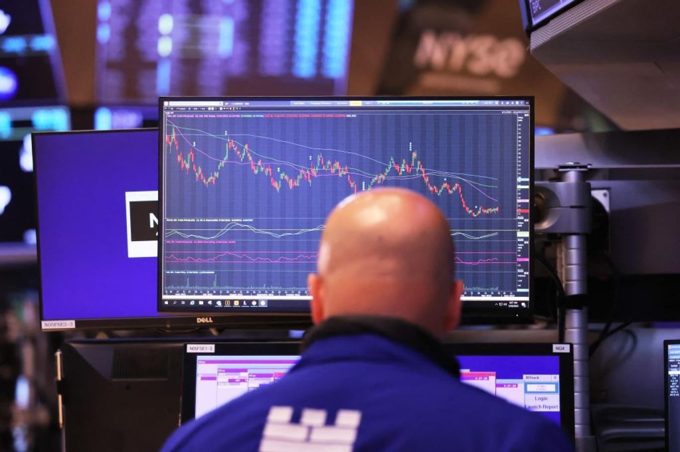 الأسواق الأوروبية تغلق على تراجع وتتكبد خسائر أسبوعية 