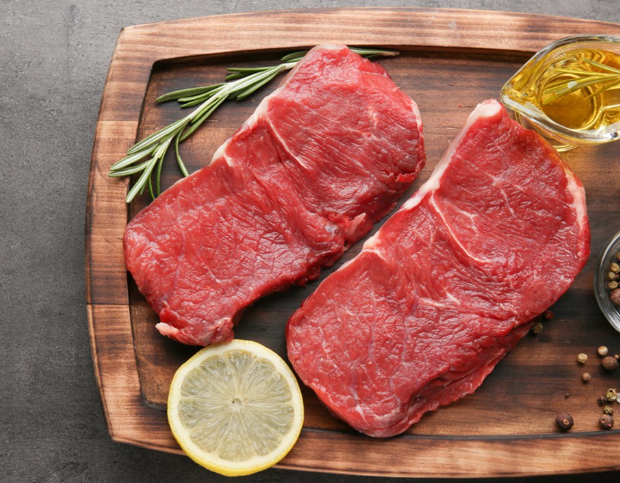 كيف تتناول لحم الغنم بطريقة صحية وآمنة؟