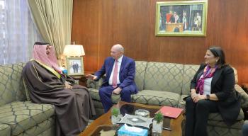 الفايز يلتقي سفير دولة قطر في الأردن