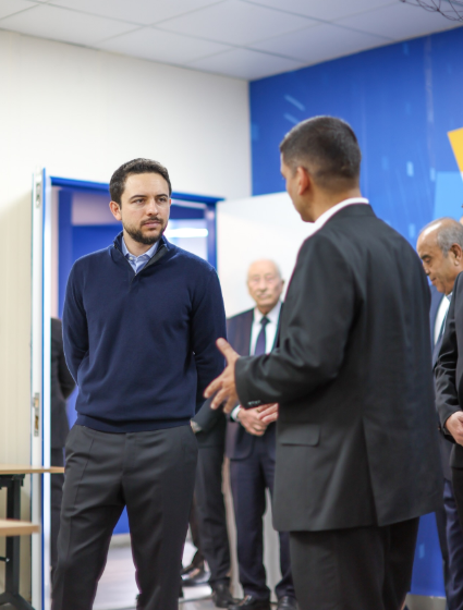 ولي العهد ينشر صورًا من زيارته للجامعة الألمانية 