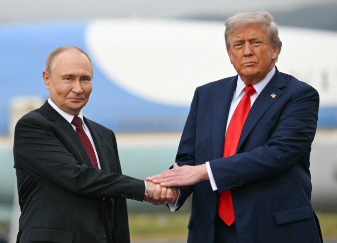 ترامب: بوتين يخشى أميركا التي أقودها أنا 