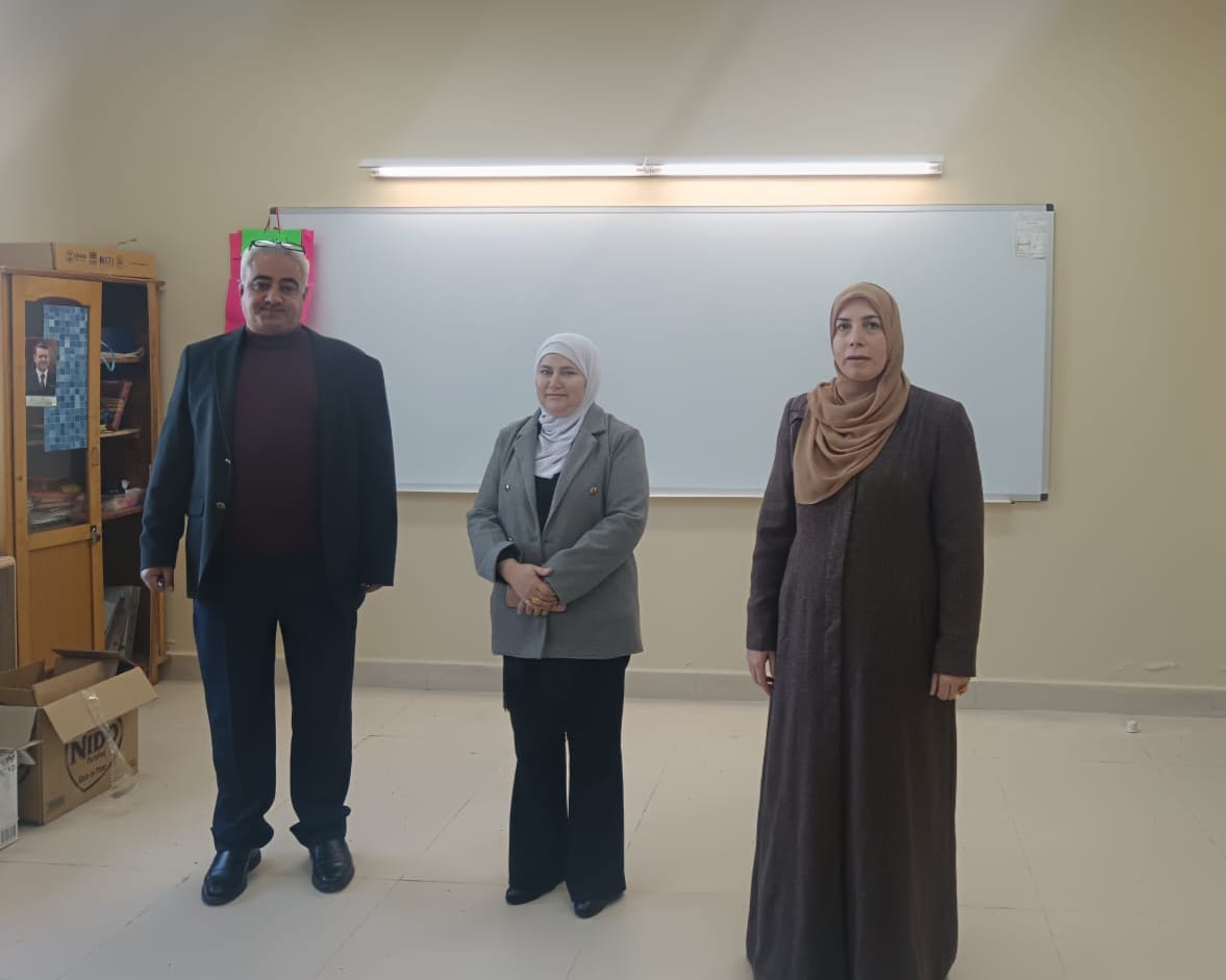 جويعد يتفقد مدرسة البحر الأساسية المختلطة في أول أيام الدوام