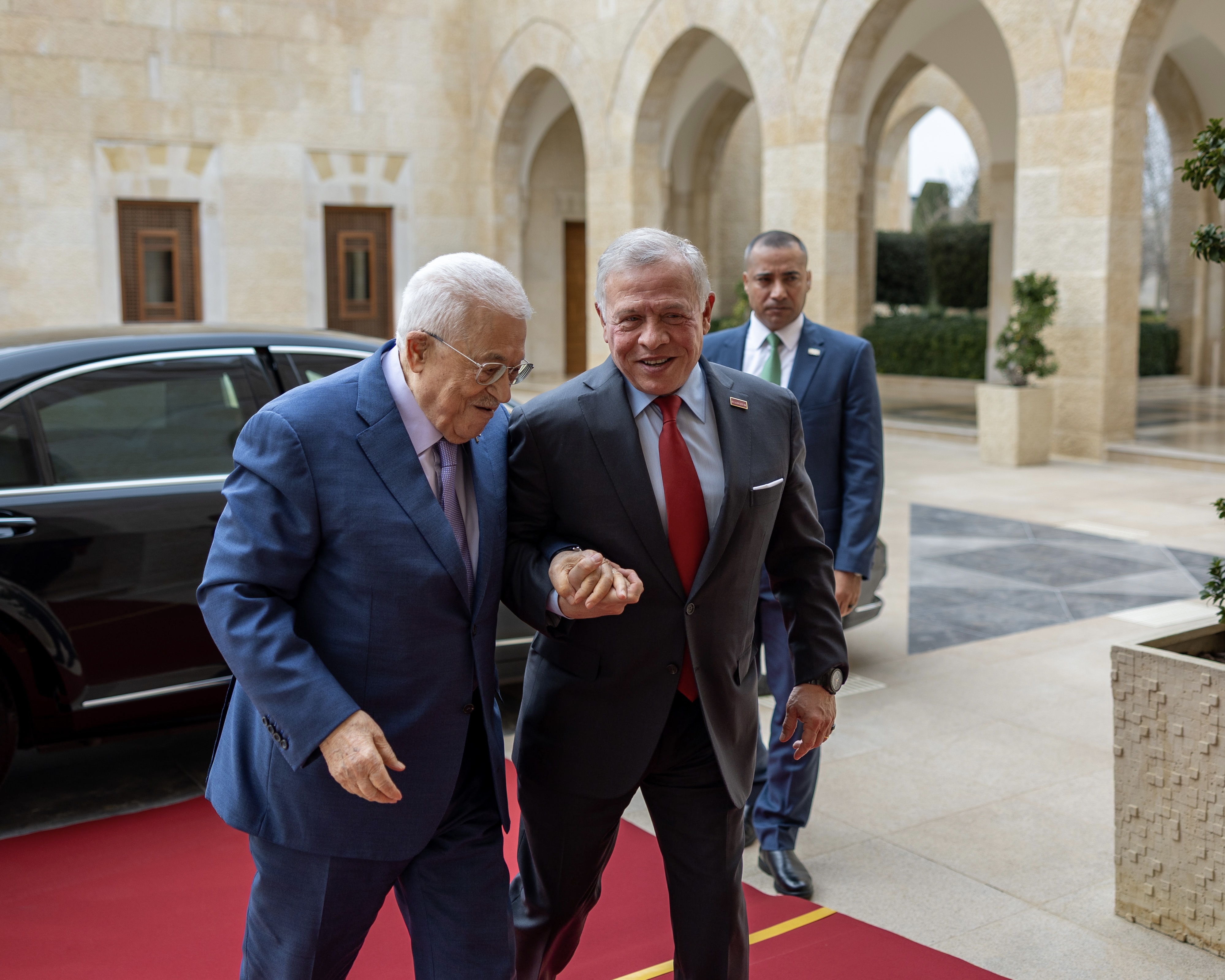 الملك: نرفض أية قرارات تنتهك حقوق الأشقاء الفلسطينيين وقيام دولتهم