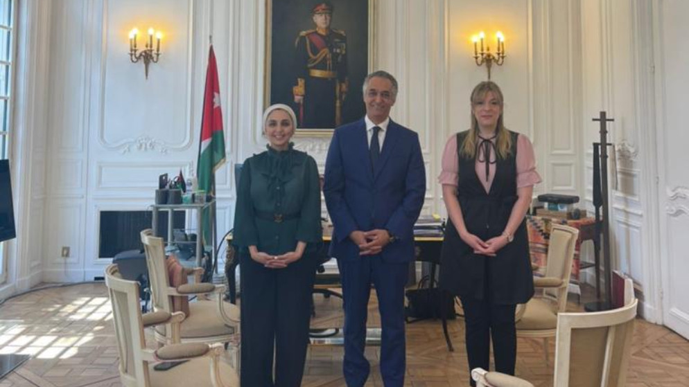 L’UNESCO honore deux chercheurs jordaniens avec un prestigieux prix de recherche en France |  est et ouest