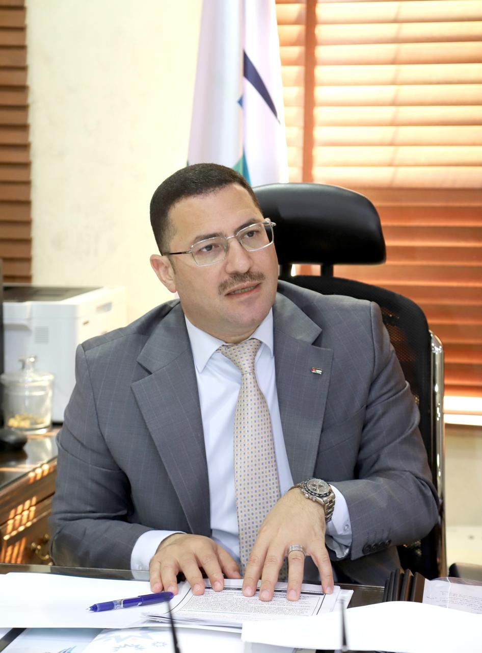 النهار:  تخفيض ايام الدوام الرسمي سيخفض النفقات التشغيلية