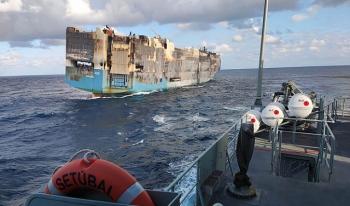 اليونان: غرق سفينة شحن على متنها 14 شخصا