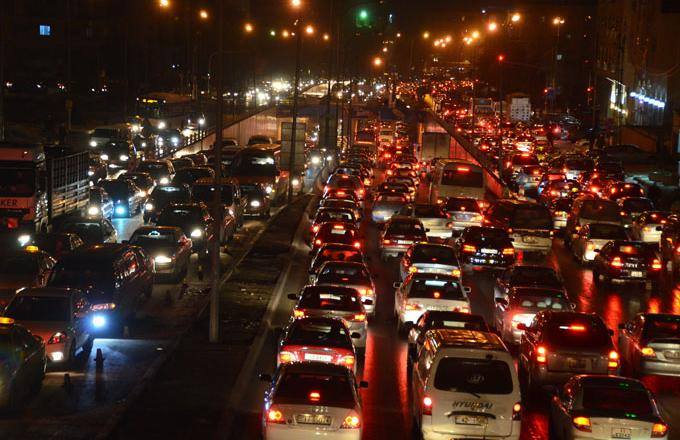 وزير النقل: زيادة السكان وعدد المركبات يتطلبان حلولًا مستدامة