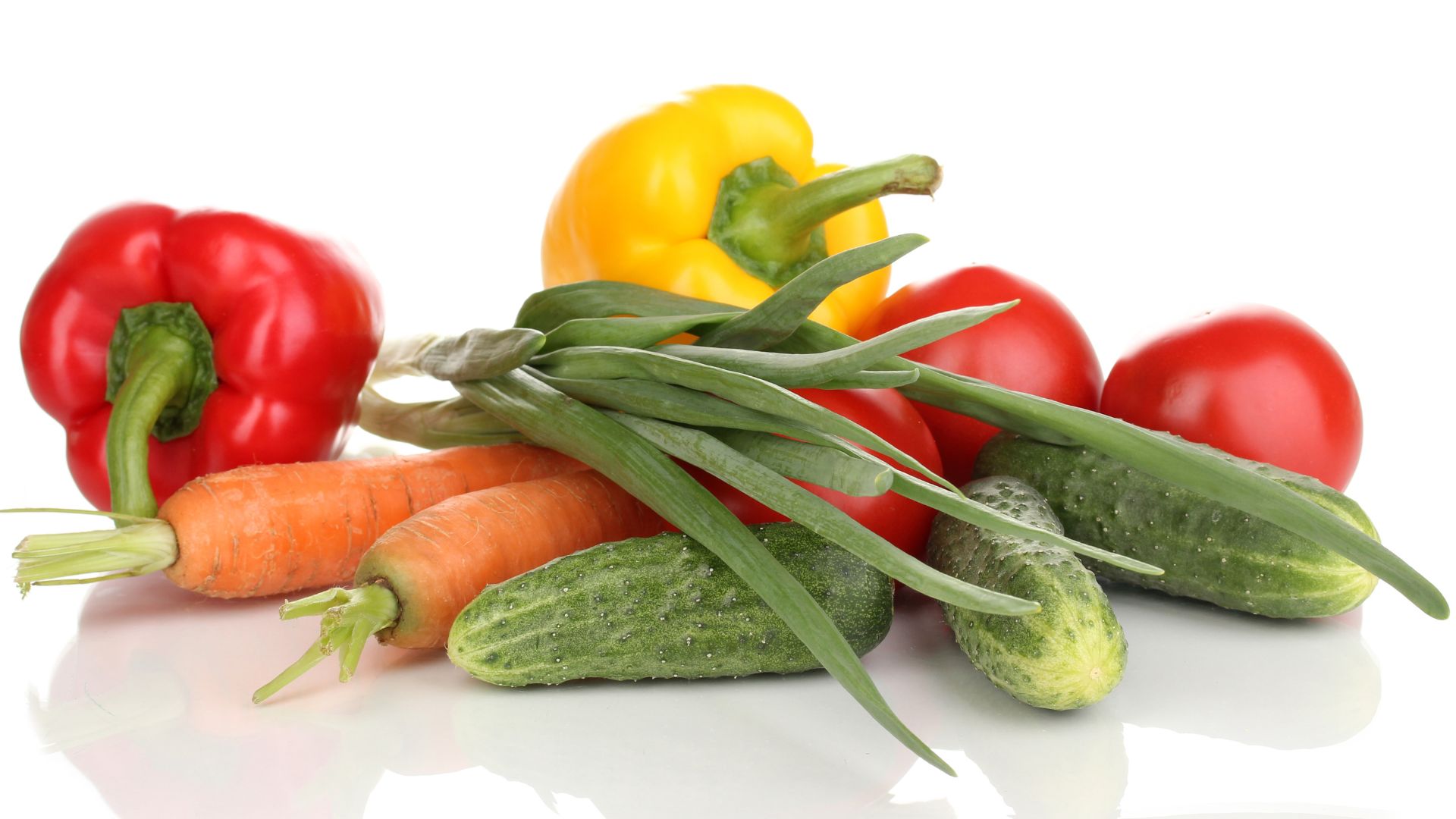 أسعار الخضار والفواكه في السوق المركزي الاربعاء