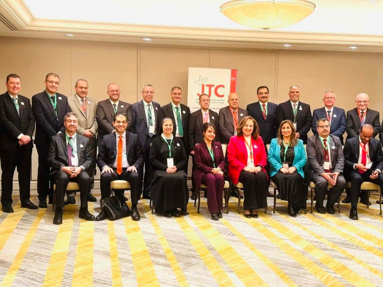 الهاشمية تشارك في ملتقى تعزيز تكامل المسارات الأكاديمية والتقنية بالأردن