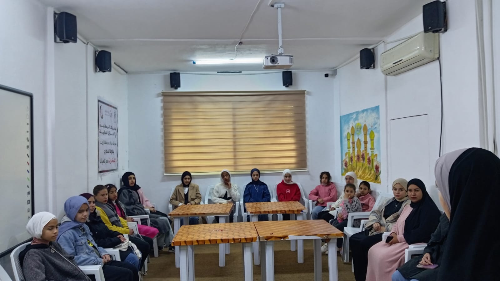 محاضرة حول تمكين المرأة في مركز شابات الطيبة
