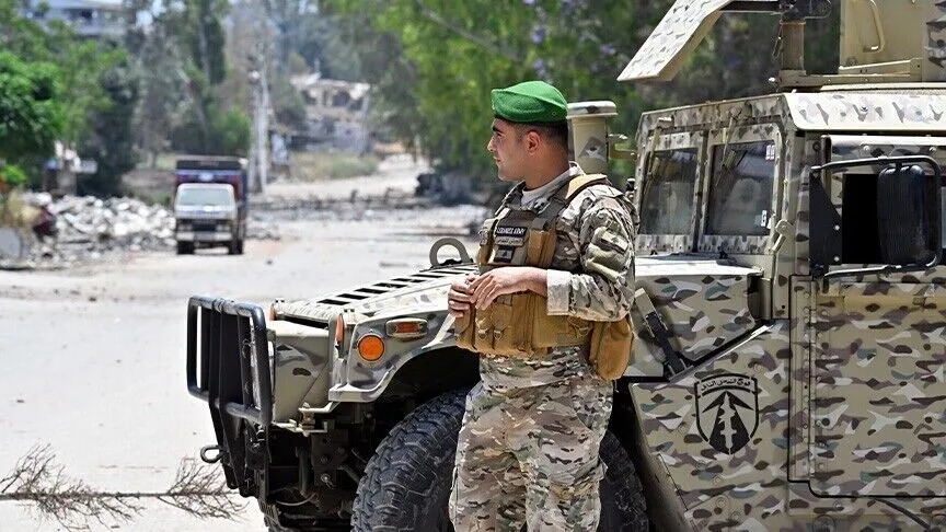 الجيش اللبناني يدعو المواطنين لعدم التوجه إلى بلدة زوطر الغربية