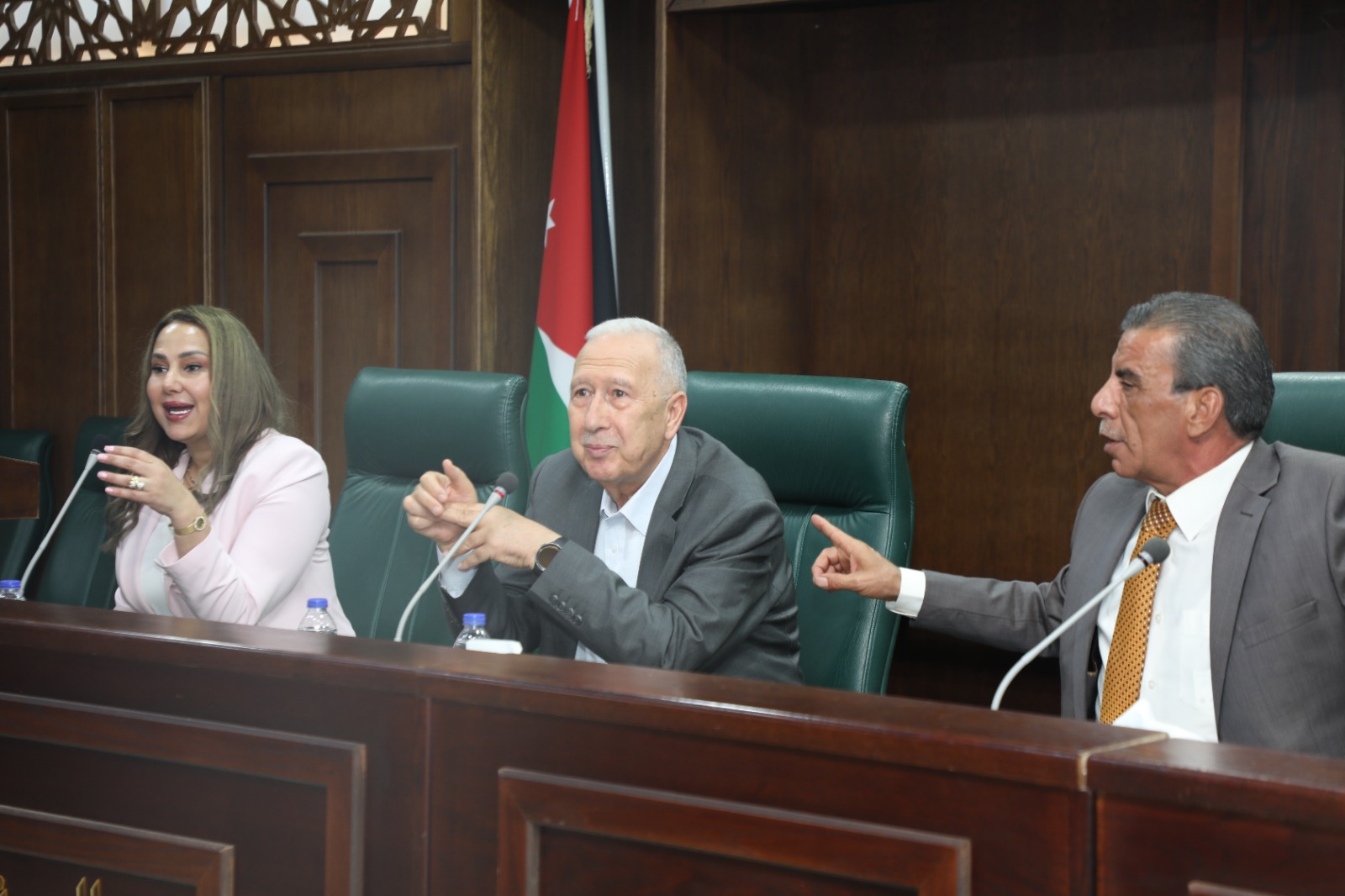 المكتبة الوطنية تستضيف حفل إشهار رواية طفل بلا اسم لـ أبو عنزة